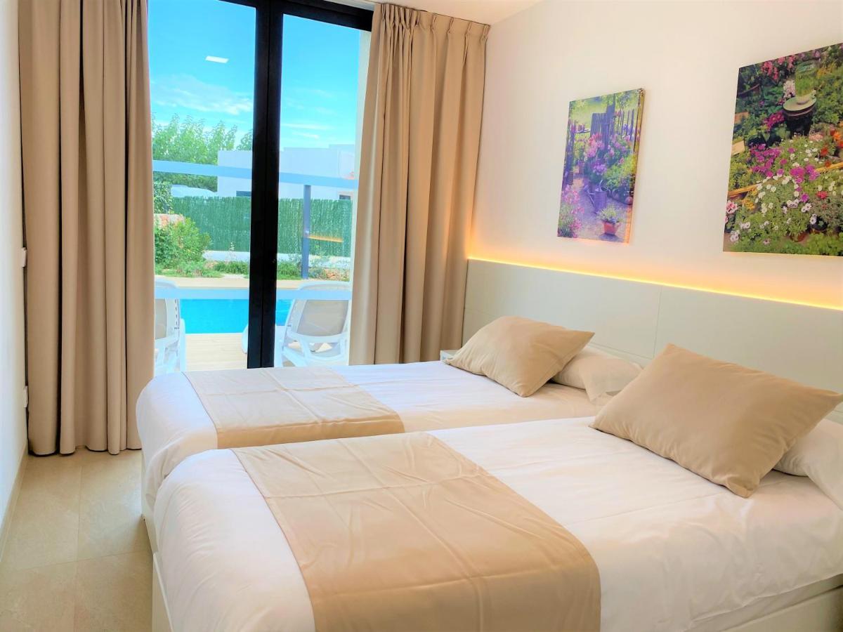 Villa Lucia Cala'N Blanes  Екстериор снимка